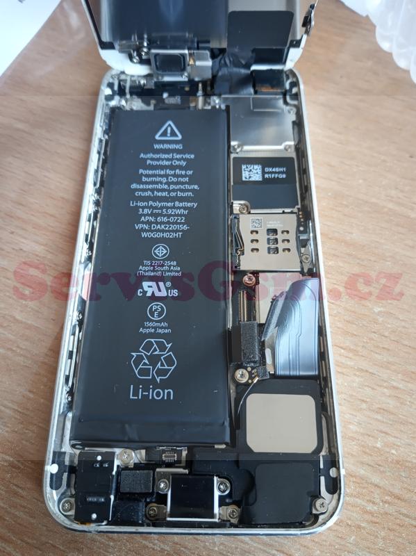 apple-iphone-5s-oprava-mikrofonu